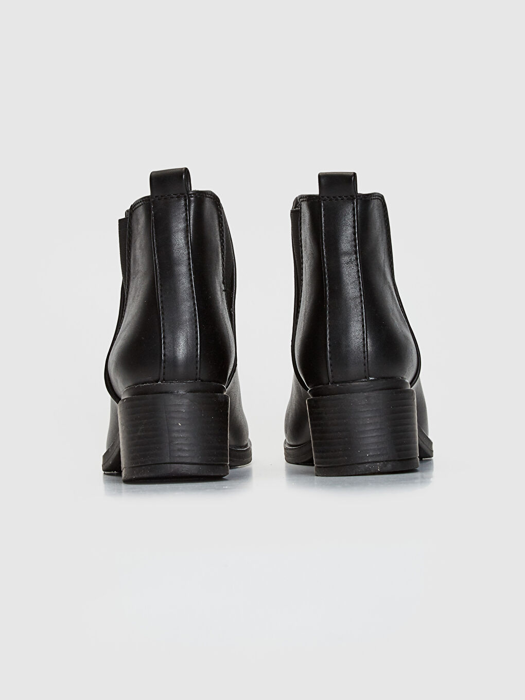 Siyah Kadın Bilek Boy Topuklu Bot-10