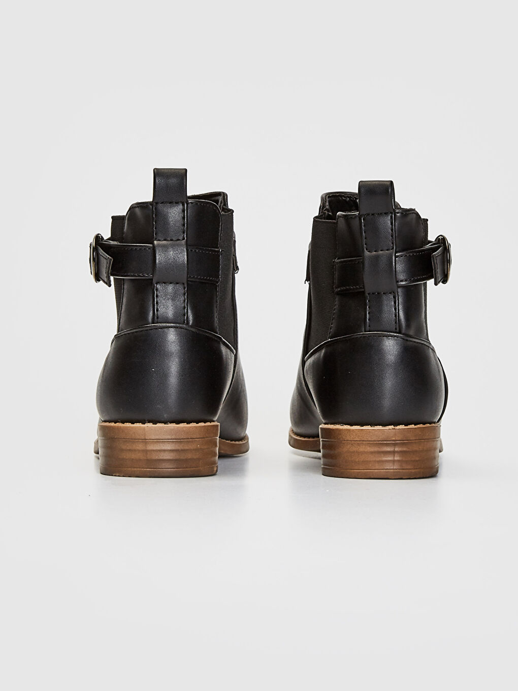 Siyah Lastik Detaylı Bilek Boy Kadın Bot-3