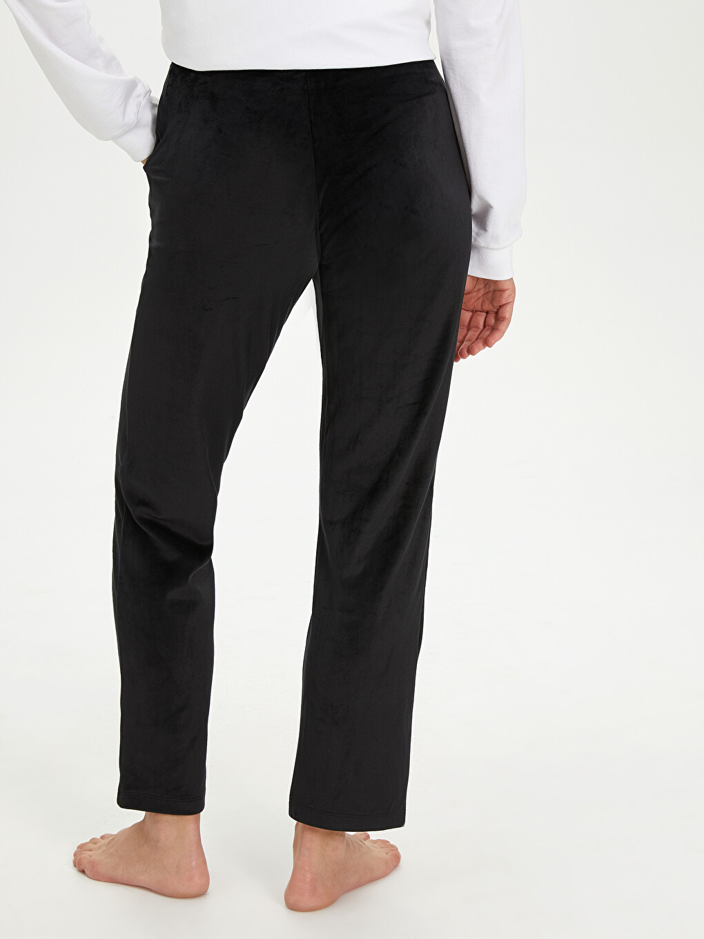 Woman Black Pyjama Bottoms-3