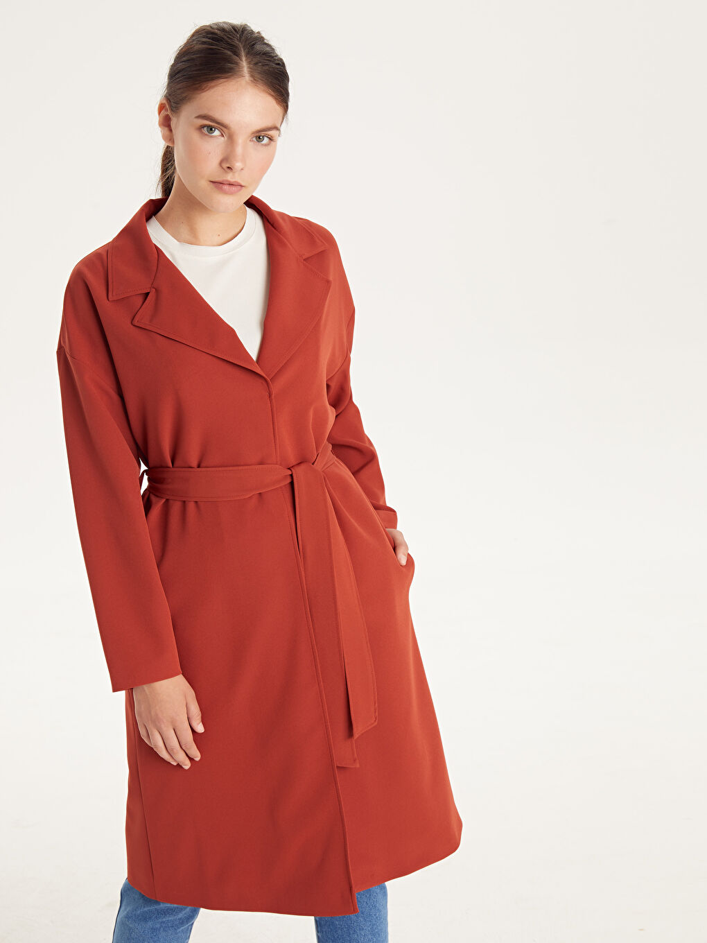 Turuncu Kapüşonlu Uzun Kollu Oversize Kadın Trençkot