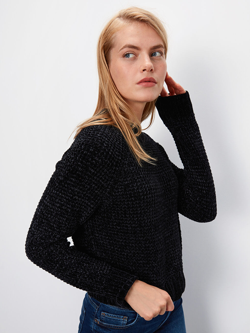 Жінка ЧОРНИЙ Светр-1