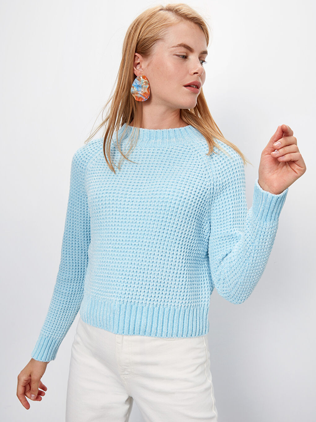 Woman BLUE Sweater-1