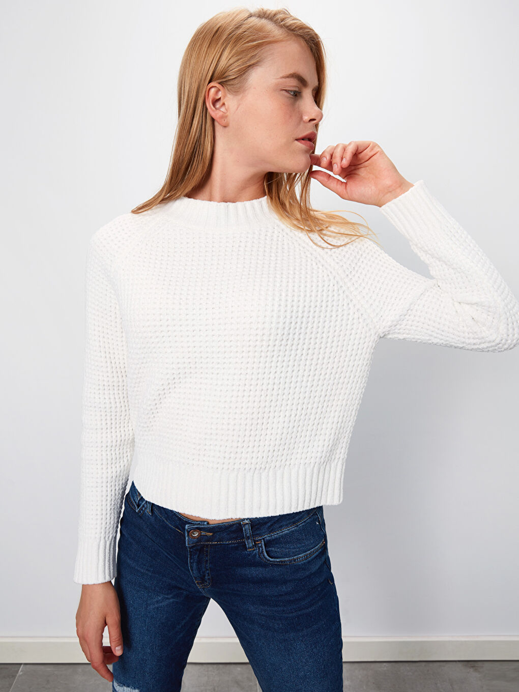 Woman ECRU Sweater