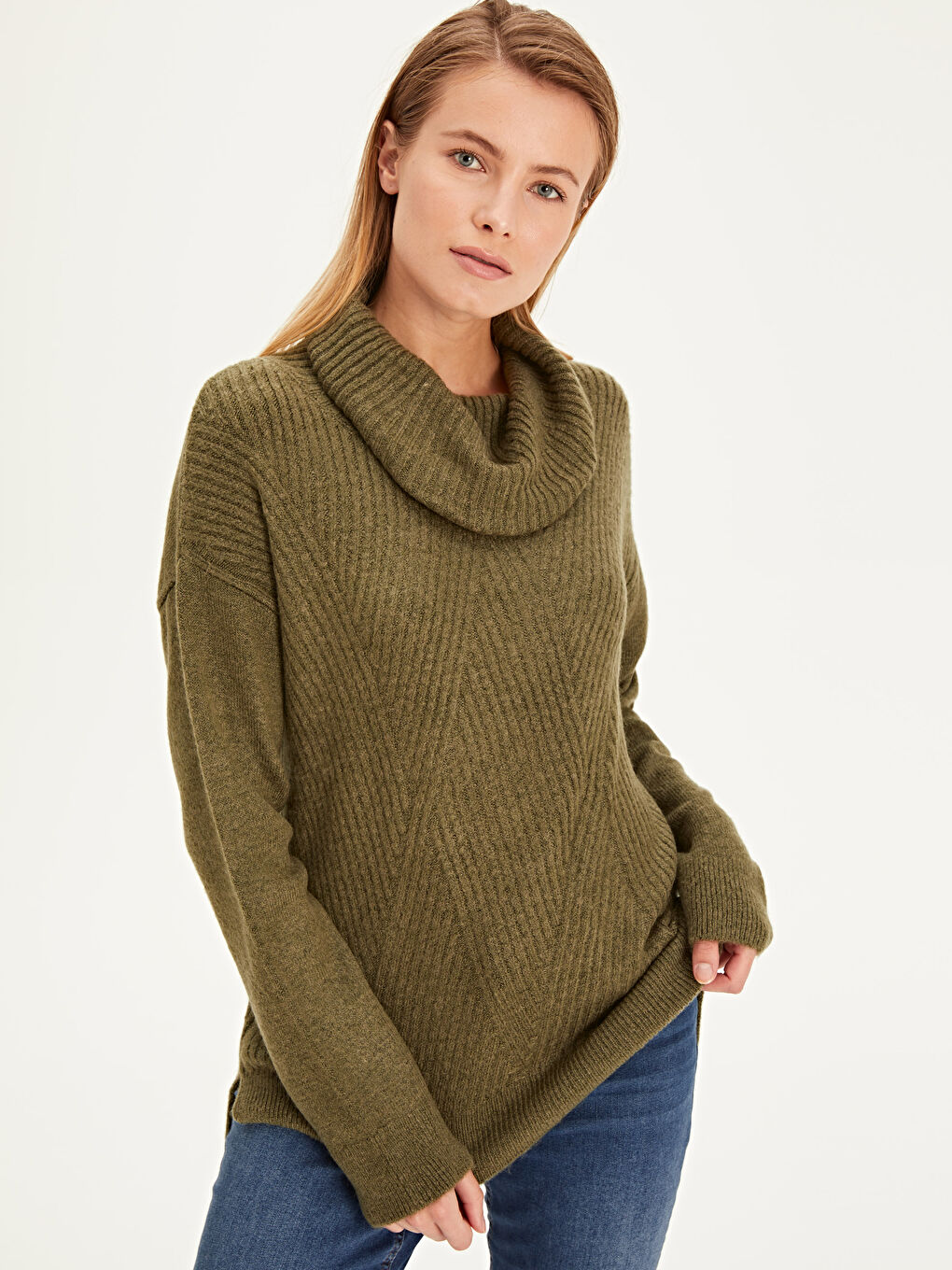 Әйелдер ХАКИ Жемпір-1