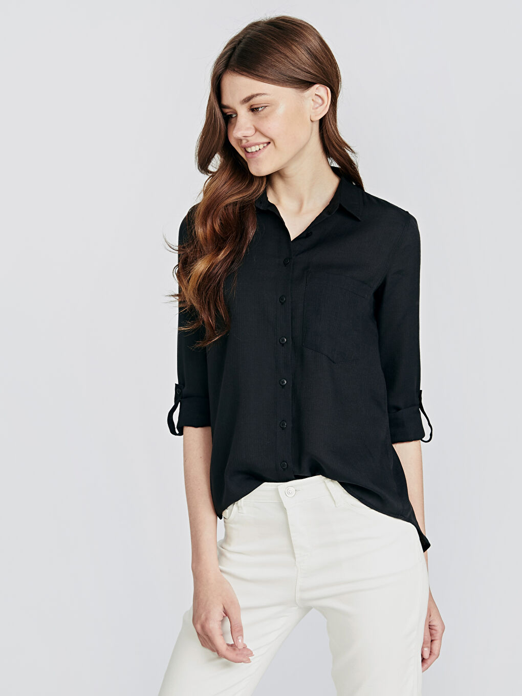 قميص اسود نساء-1