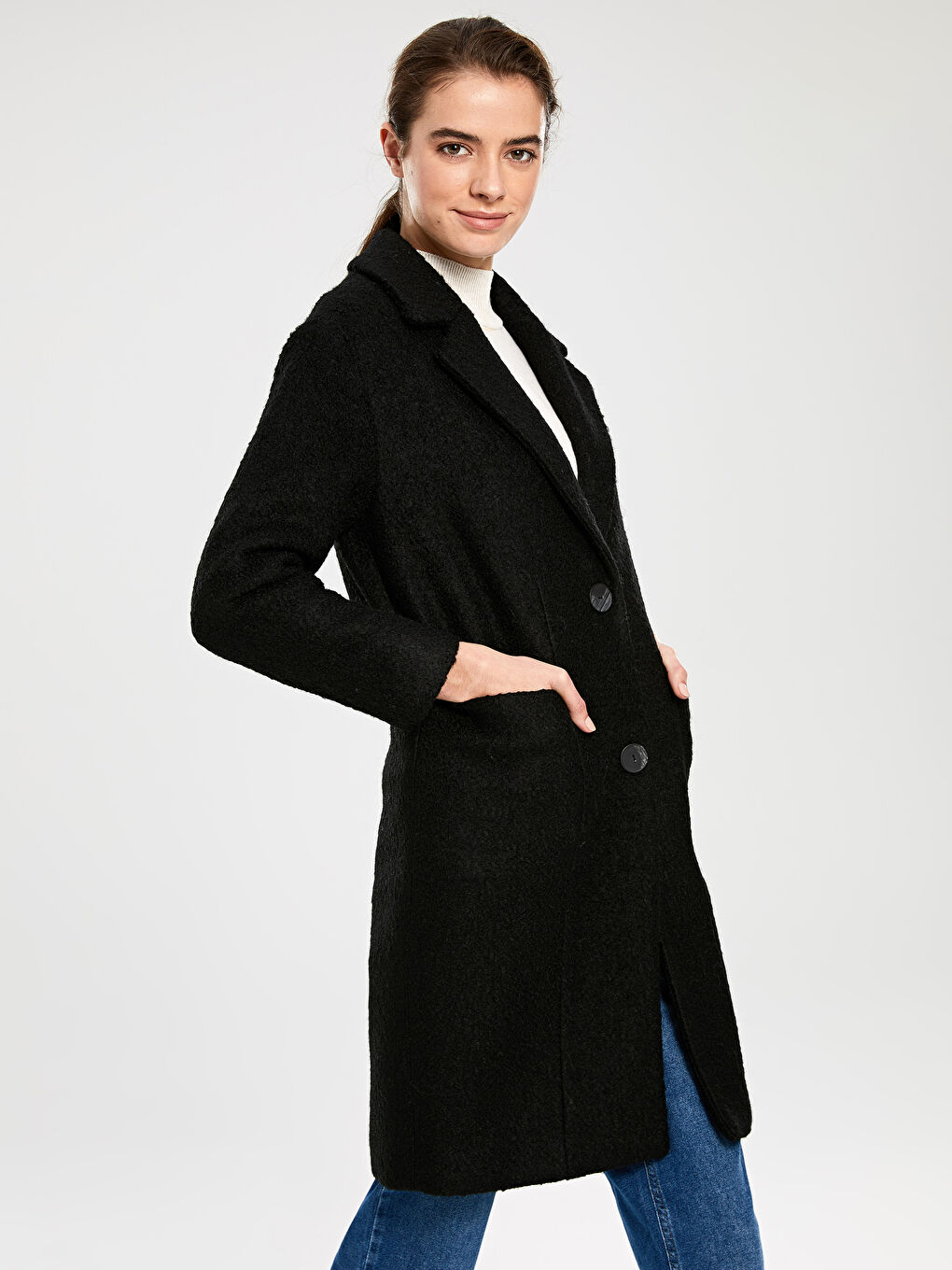 Siyah Uzun Kollu Kadın Kaşe Kaban-2