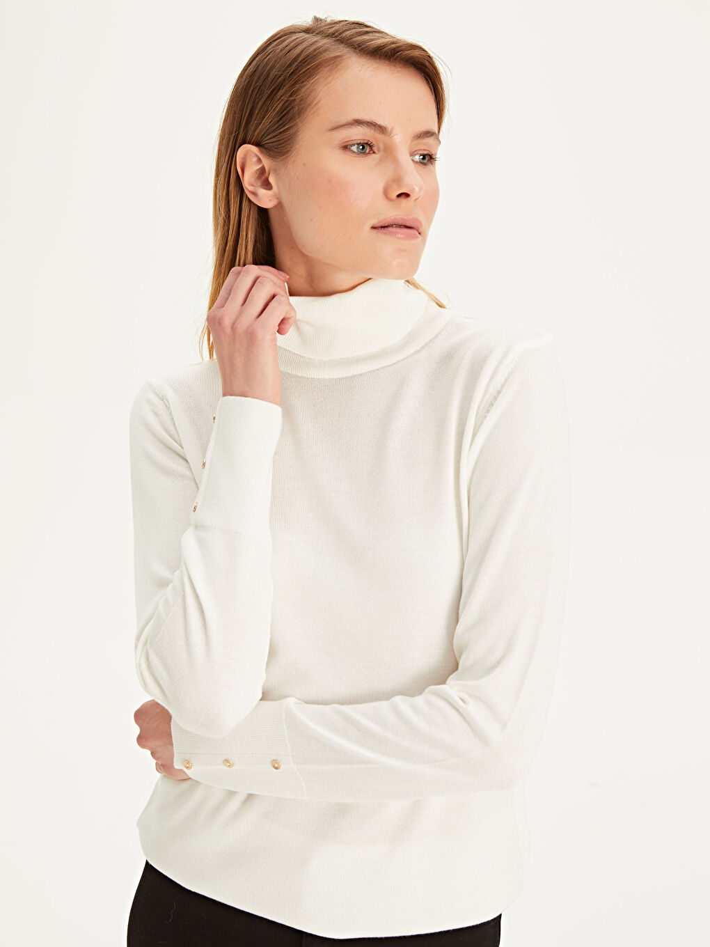 Ekru Balıkçı Yaka Kadın Kazak