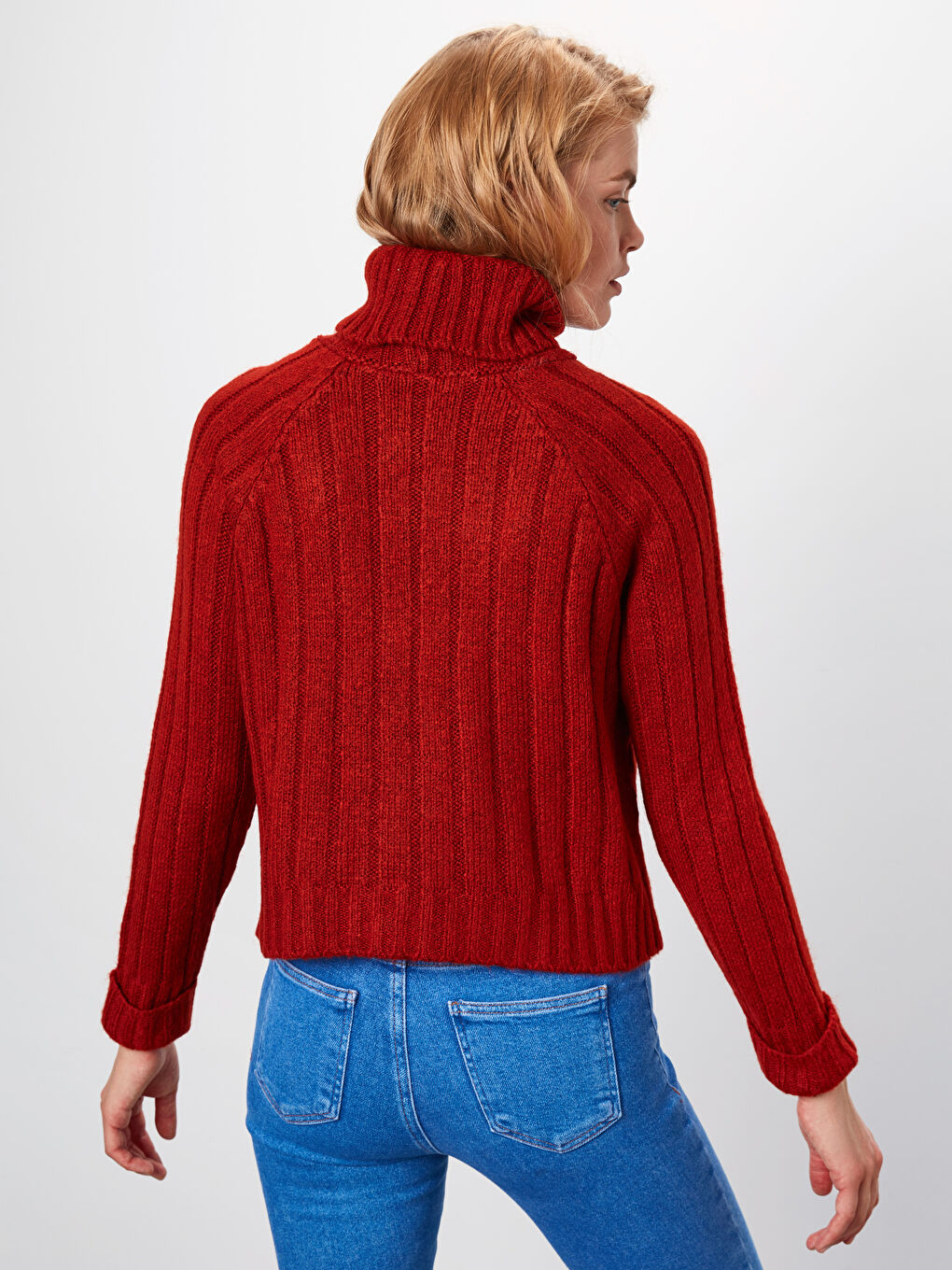 Свитер с длинным рукавом и водолазкой для женщин-3