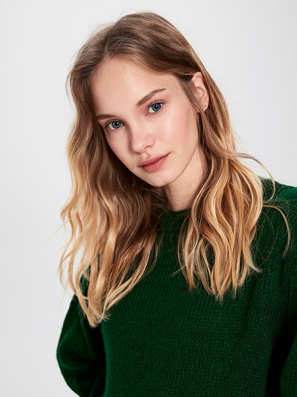 Crew Neck Long Sleeve Women's Plain Knitwear Sweater-2
