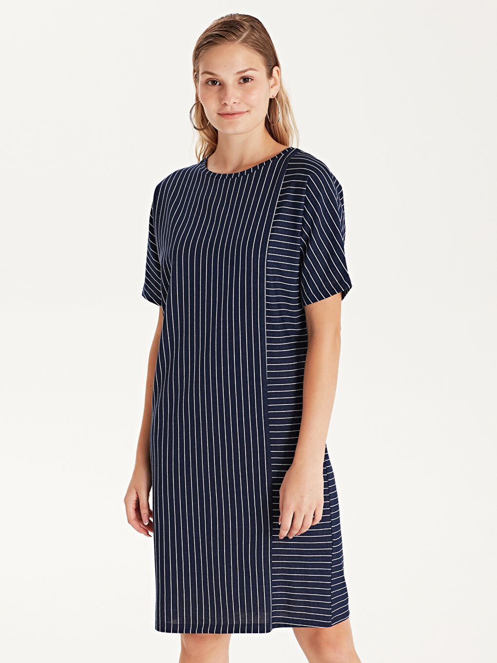 İndigo Bisiklet Yaka Kısa Kollu Kadın Elbise-1