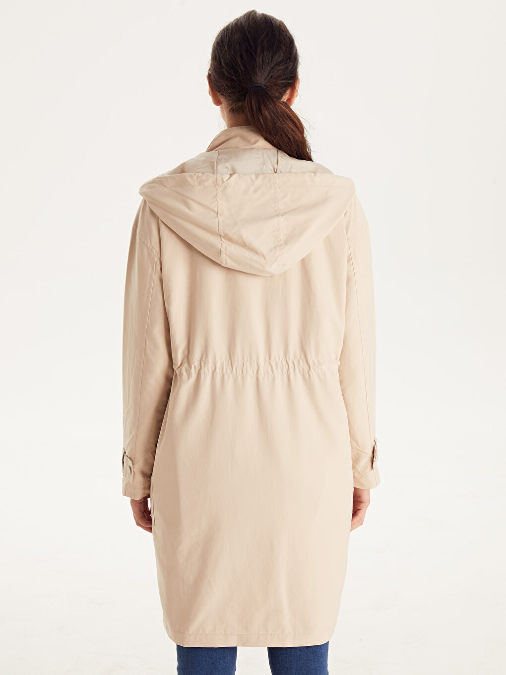 Bej Kapüşonlu Uzun Kollu Kadın Yağmurluk-2