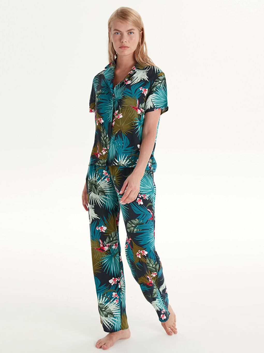 Lacivert Gömlek Yaka Kısa Kollu Kadın Gabardin Pijama Takım-2