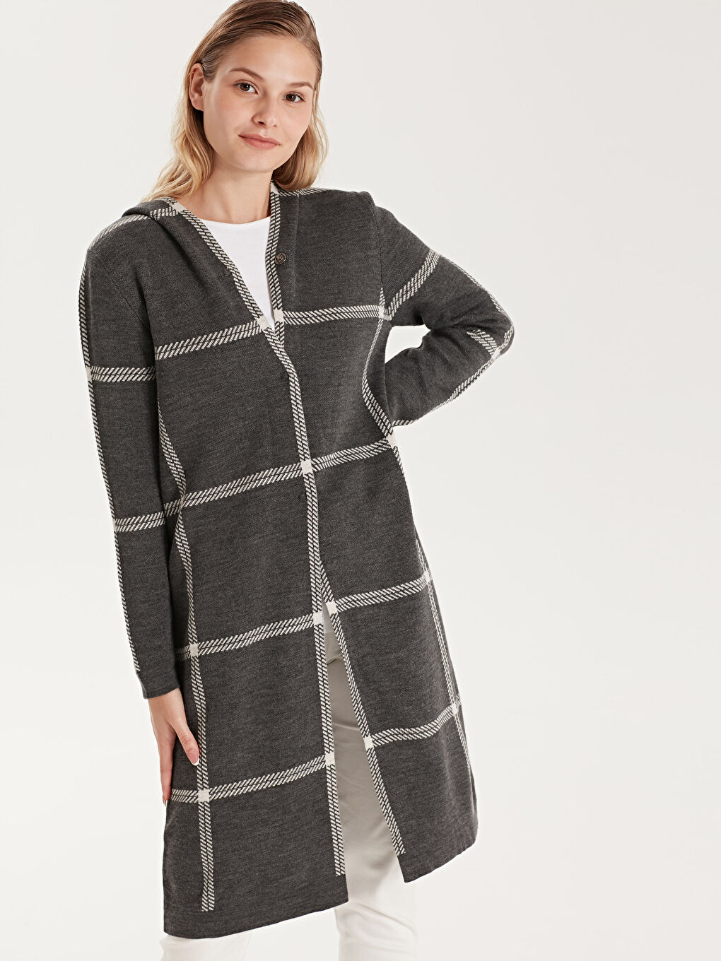 Gri Desenli Uzun Kollu Kadın Triko Hırka-1