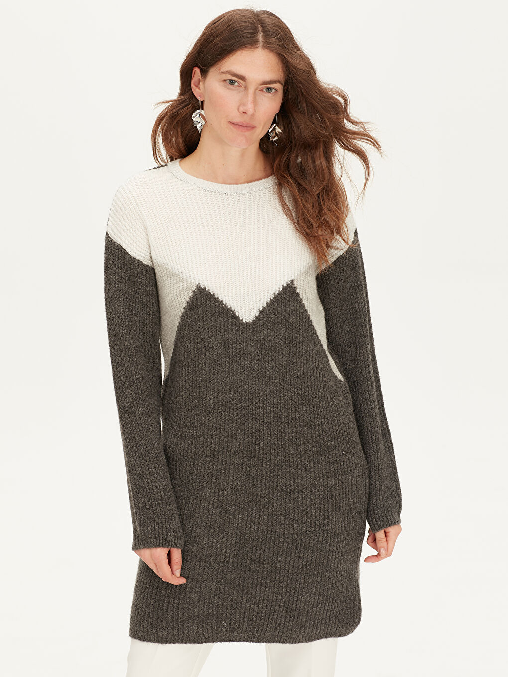 تونيك نسائي بكول مدور