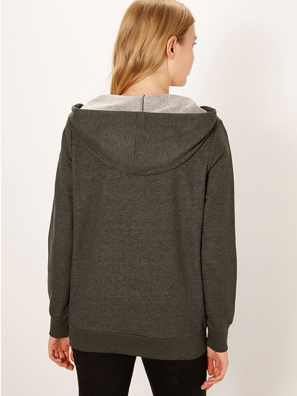 كارديجان رياضي قماش سويت شيرت بكابوش للسيدات-1