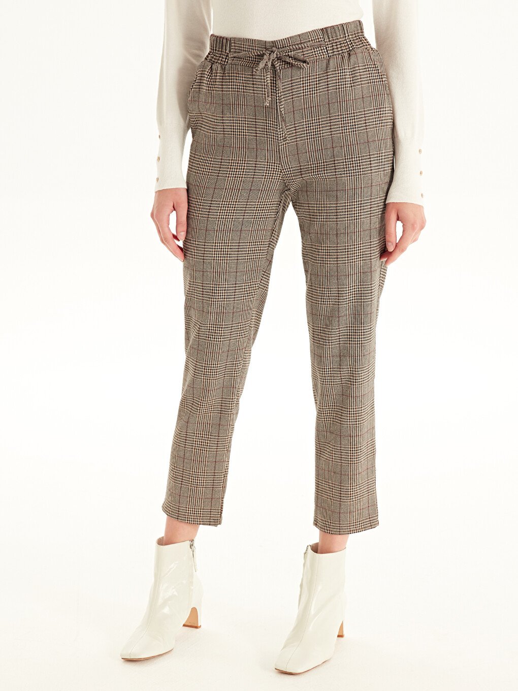 Elastic Waist Chequered Carrot Fit Trousers-2
