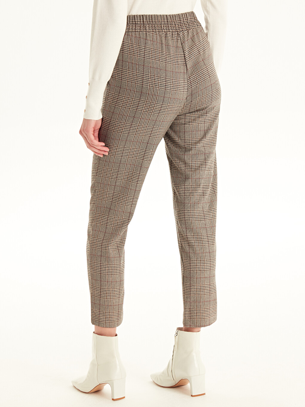 Elastic Waist Chequered Carrot Fit Trousers-3