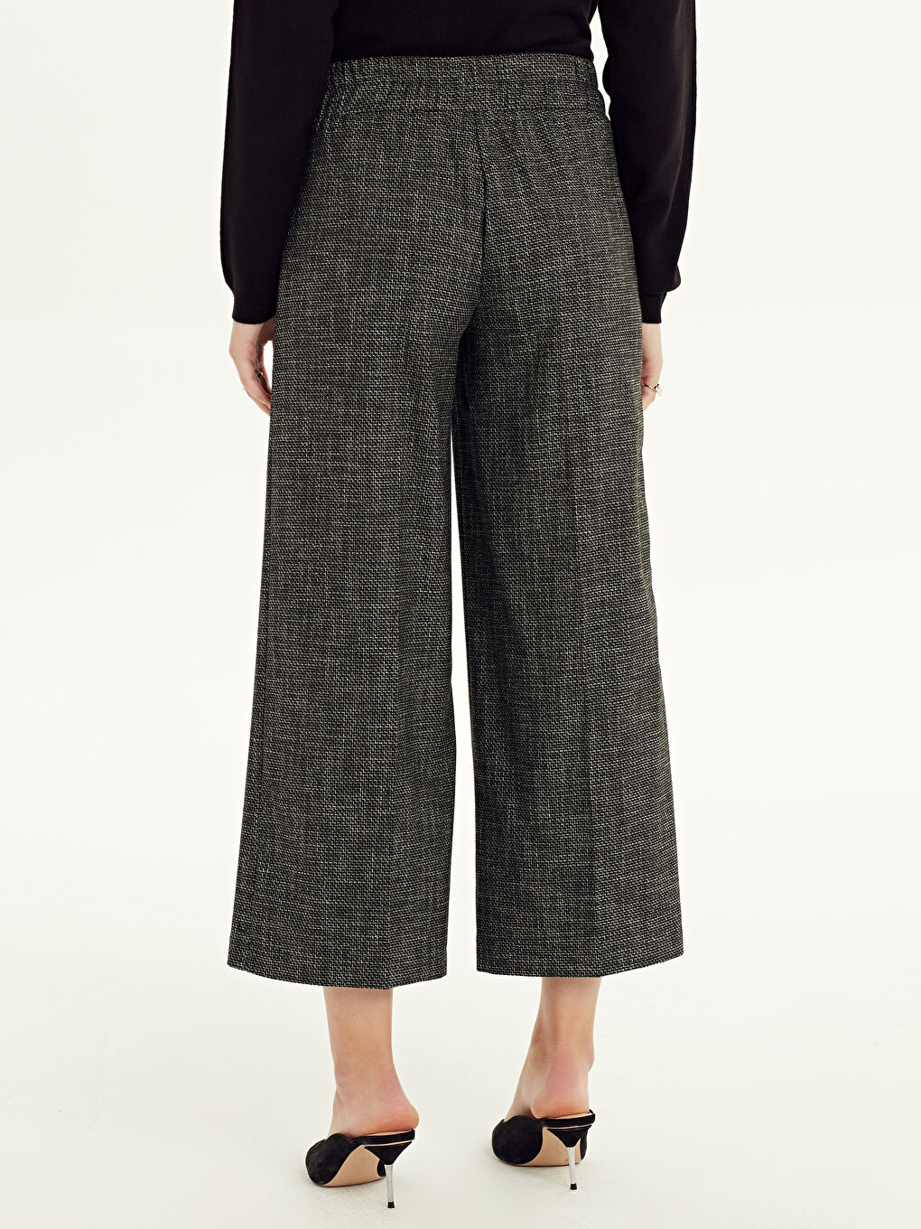 Gri Bilek Boy Geniş Paça Pantolon-3