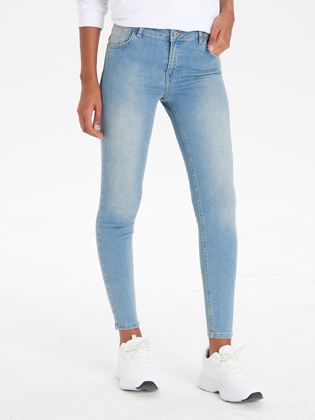 Mercury Skinny Fit Women's Jeans-1
