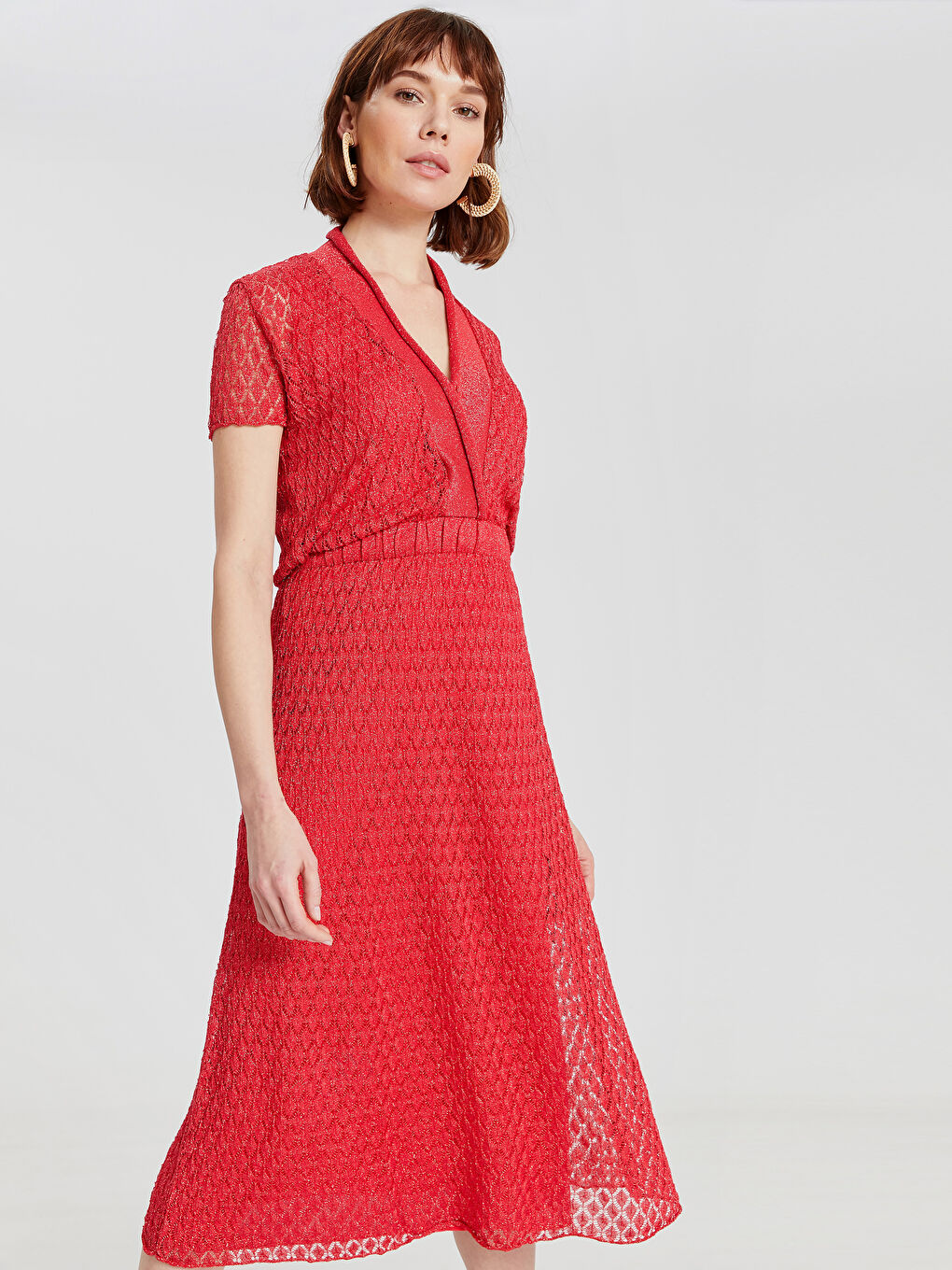 Kırmızı V Yaka Dar Fit Kısa Kollu Kadın Elbise