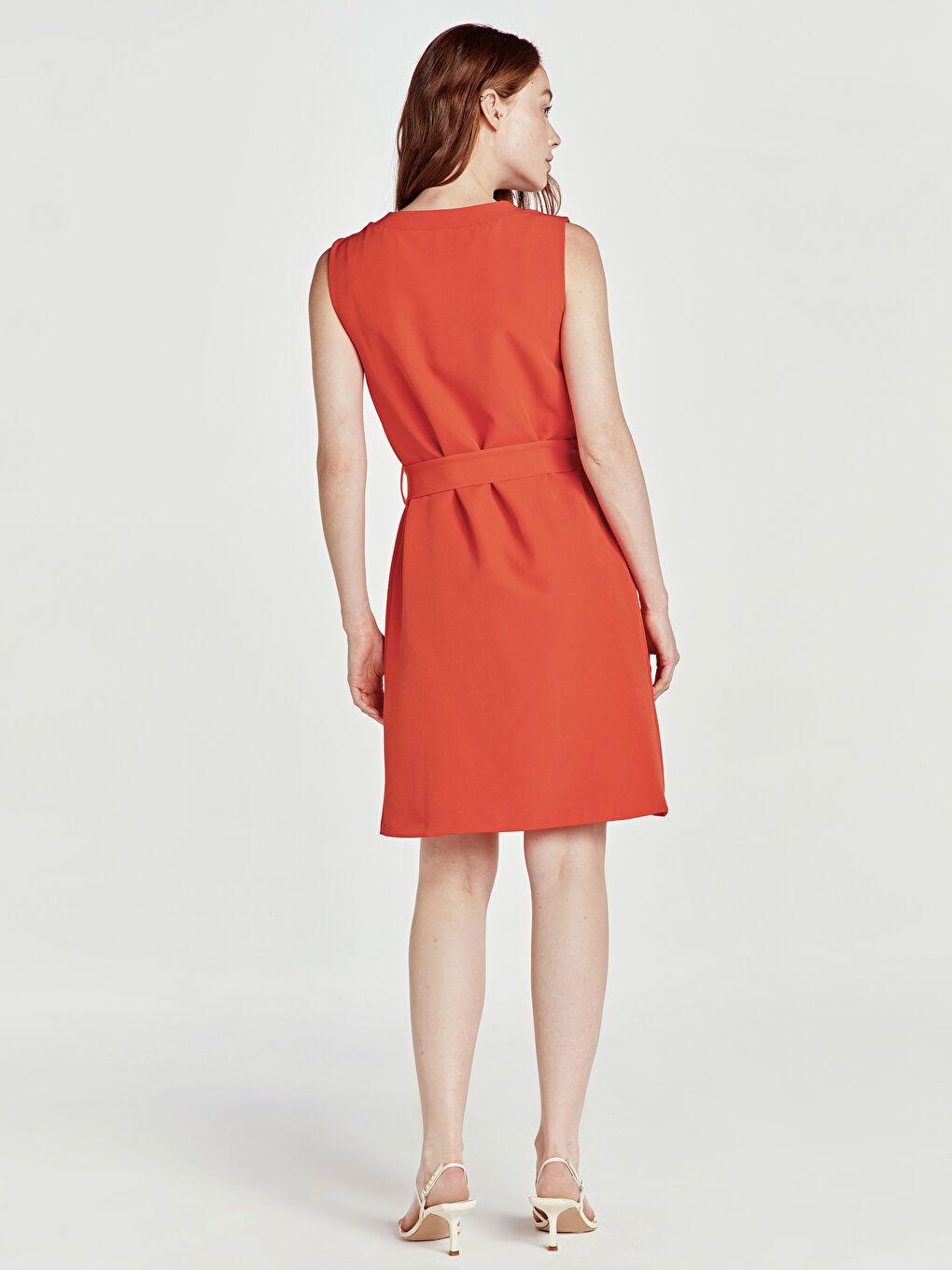 әйелдерге арналған жеңсіз v жағалы көйлек-2