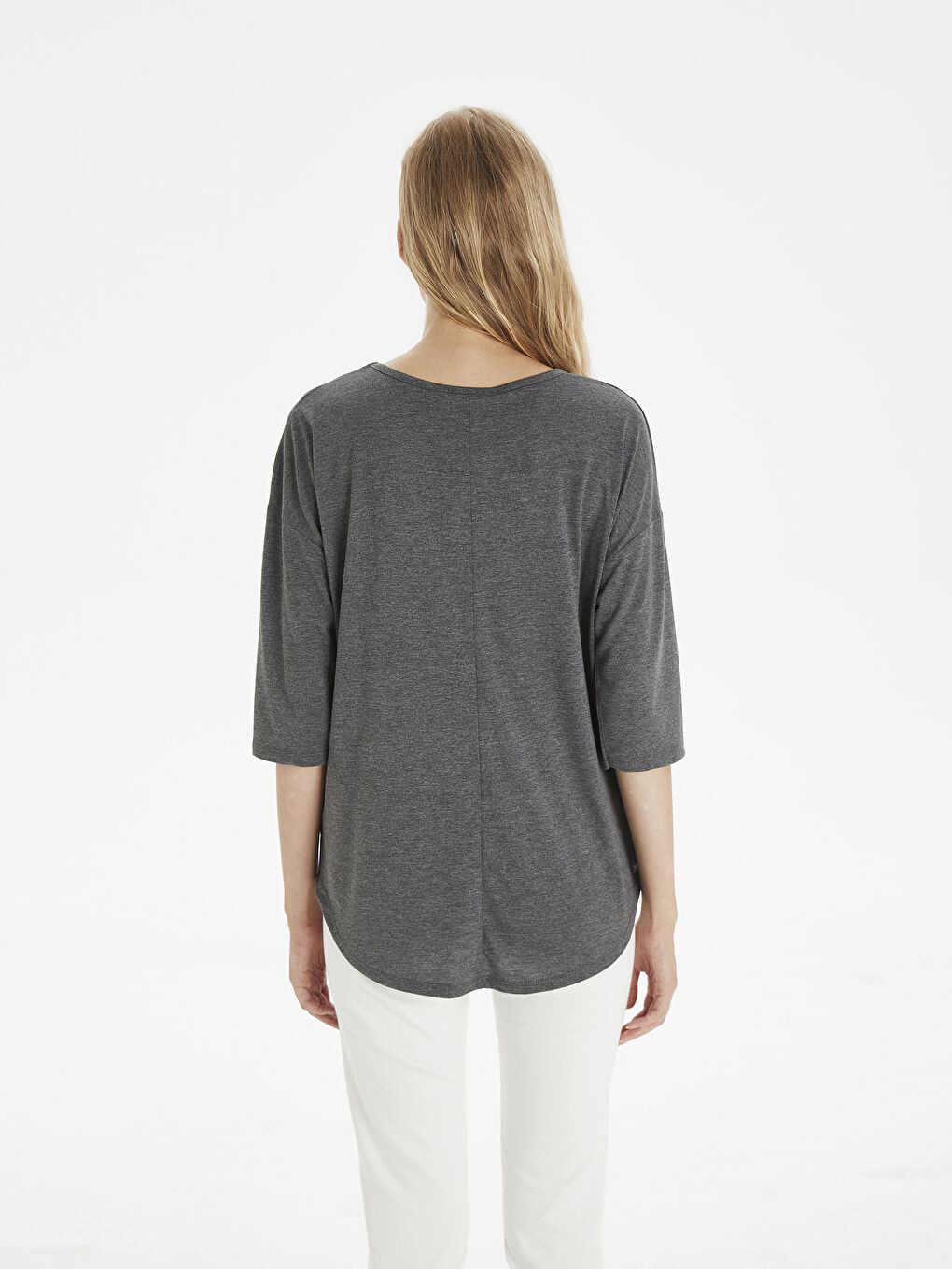 Antrasit Bisiklet Yaka Kadın Tişört-2