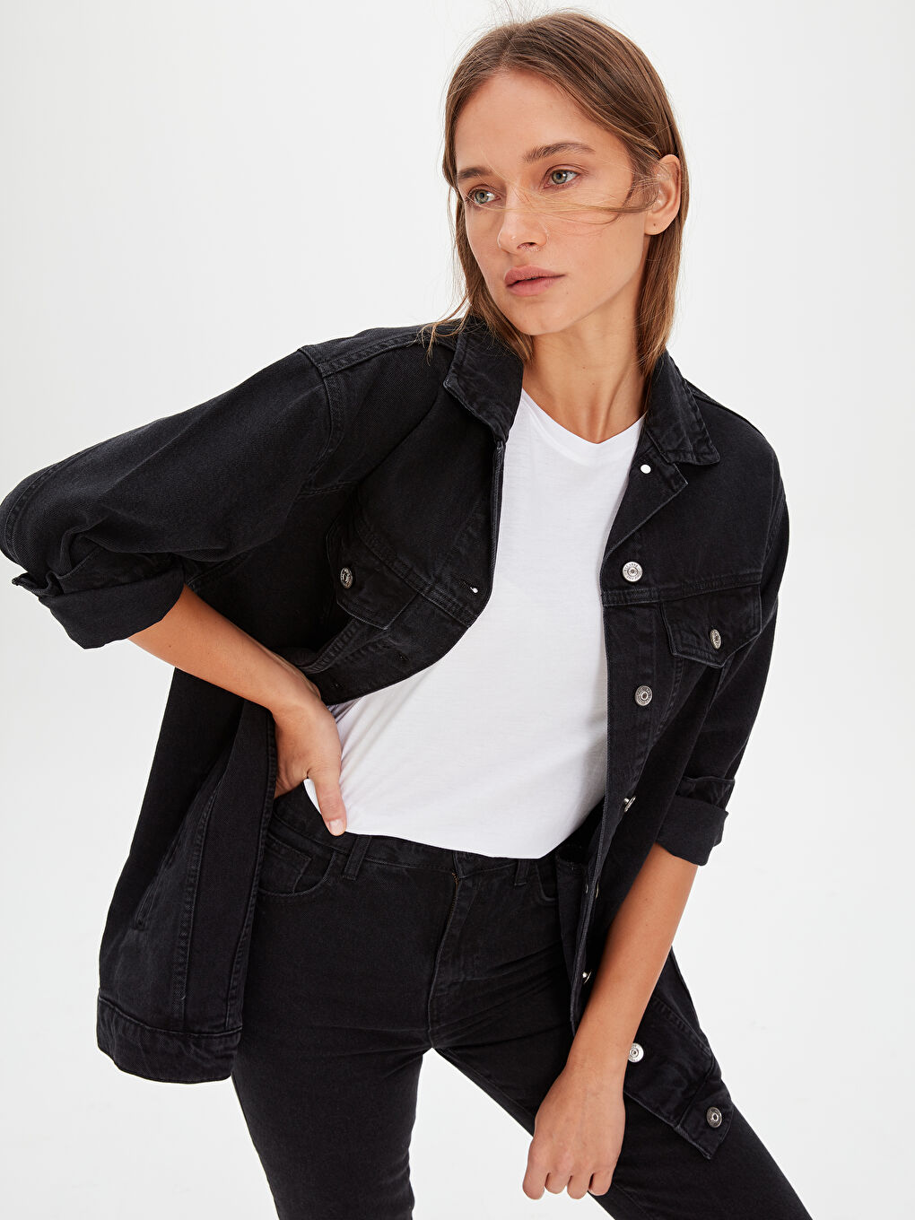 Женская джинсовая куртка-1