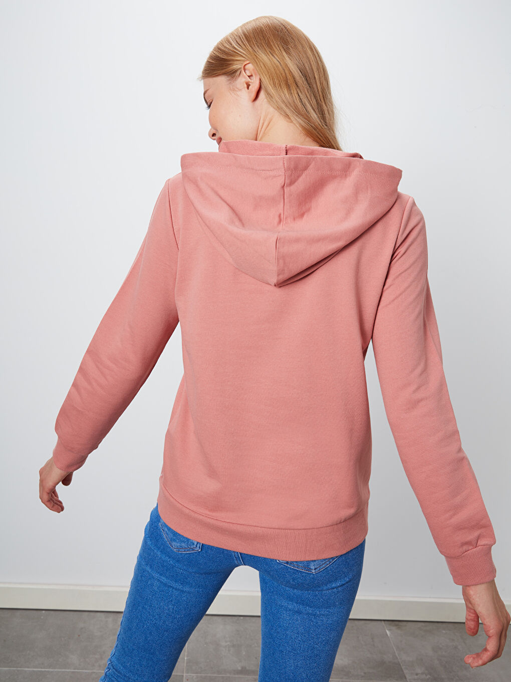 Pembe Kapüşonlu Sweatshirt Kumaşı Kadın Sweatshirt-3