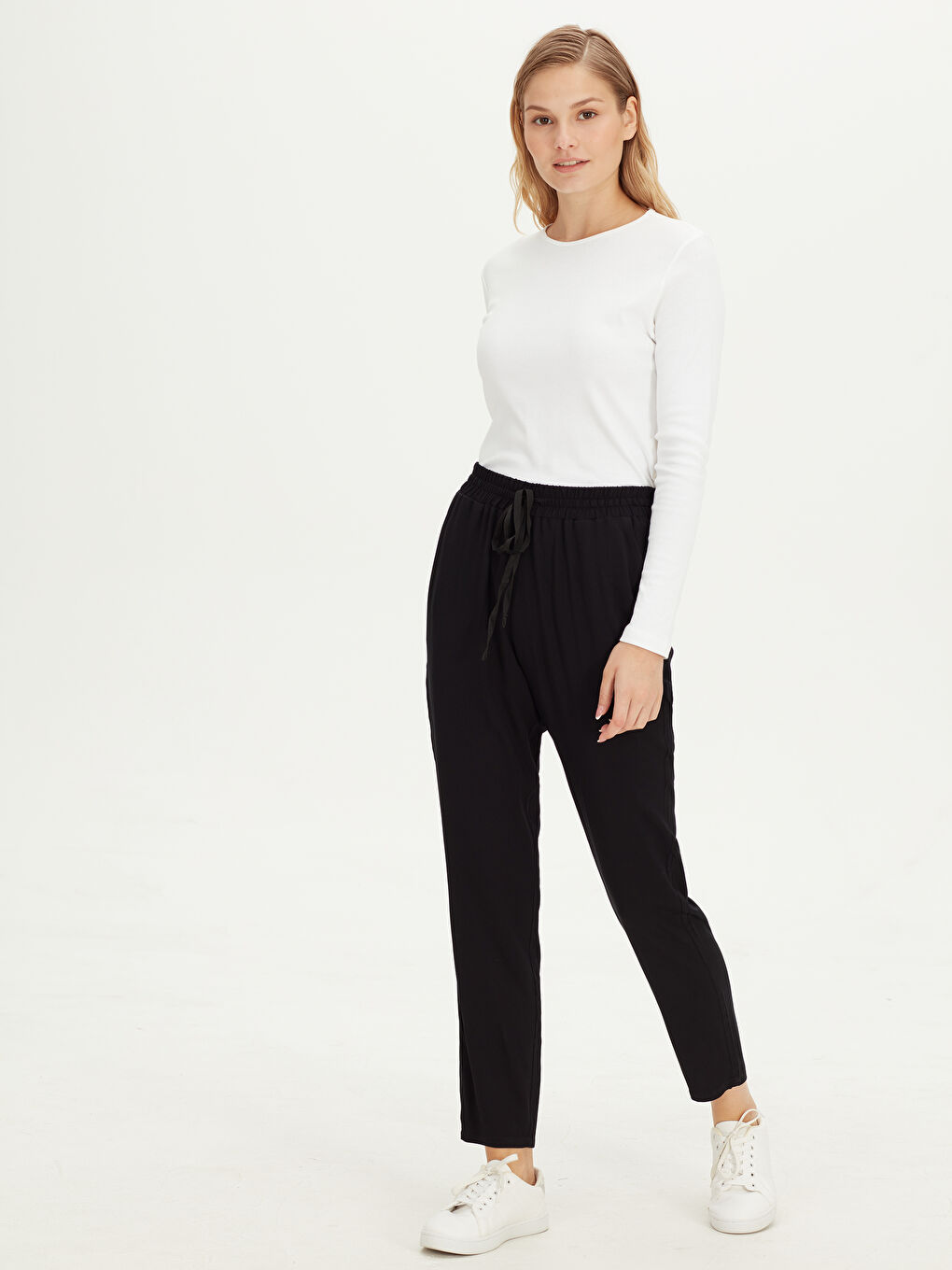 Siyah Mom Fit Kadın Pantolon-1