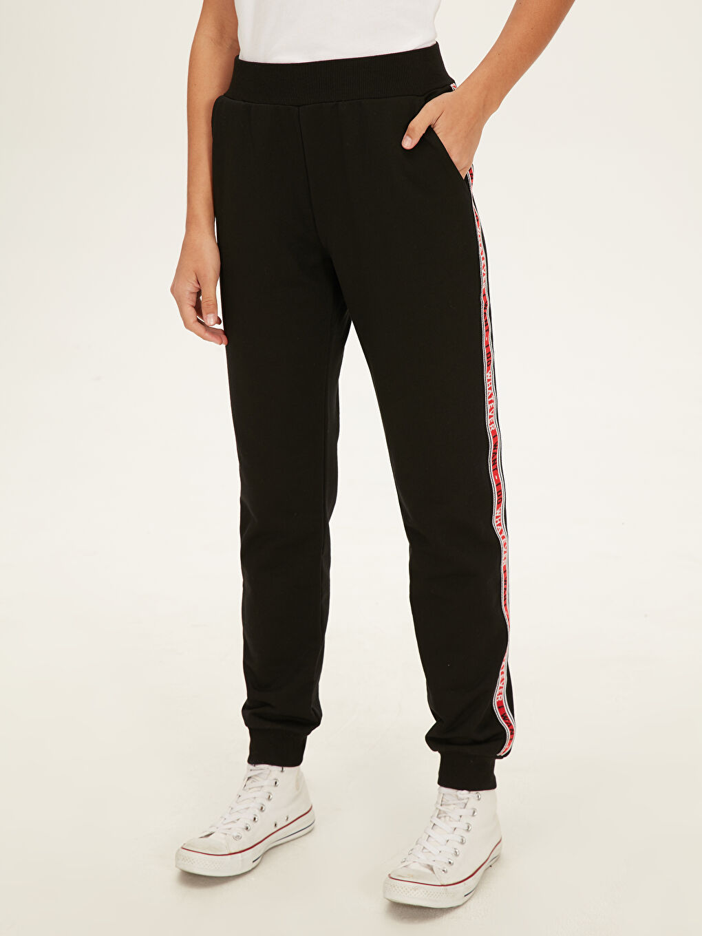 Yeni Siyah Eşofman Altı-1