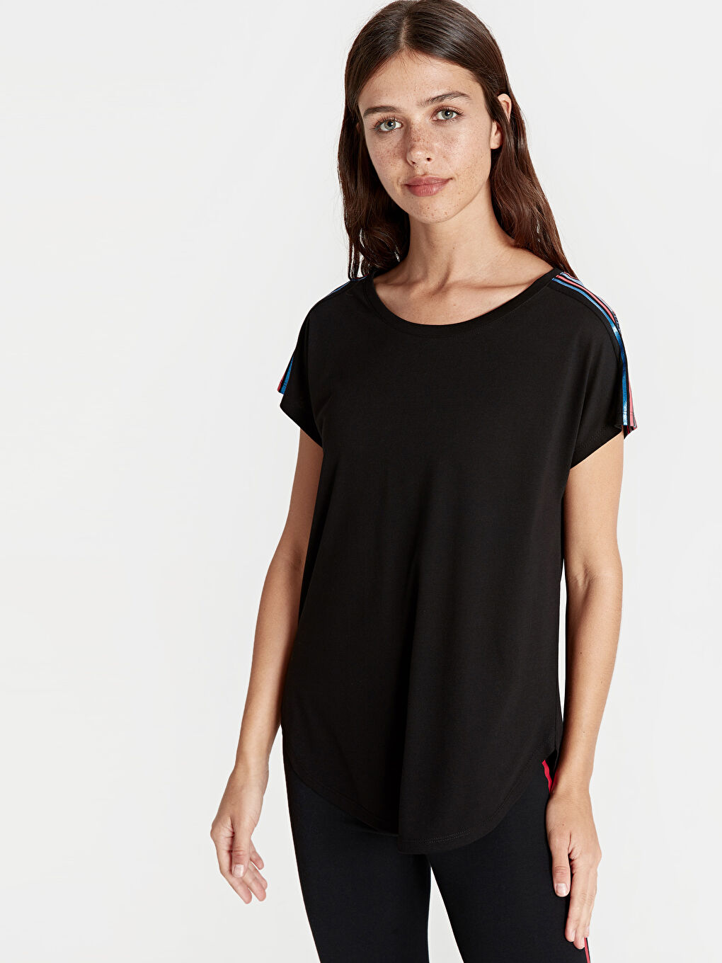 Yeni Siyah Spor Tişört-1