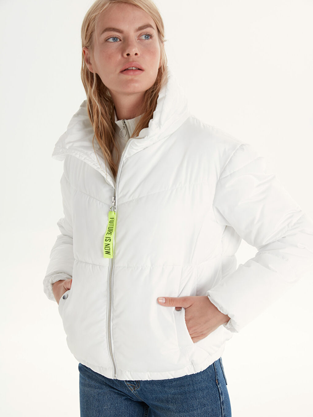 Beyaz Şişme Mont-2