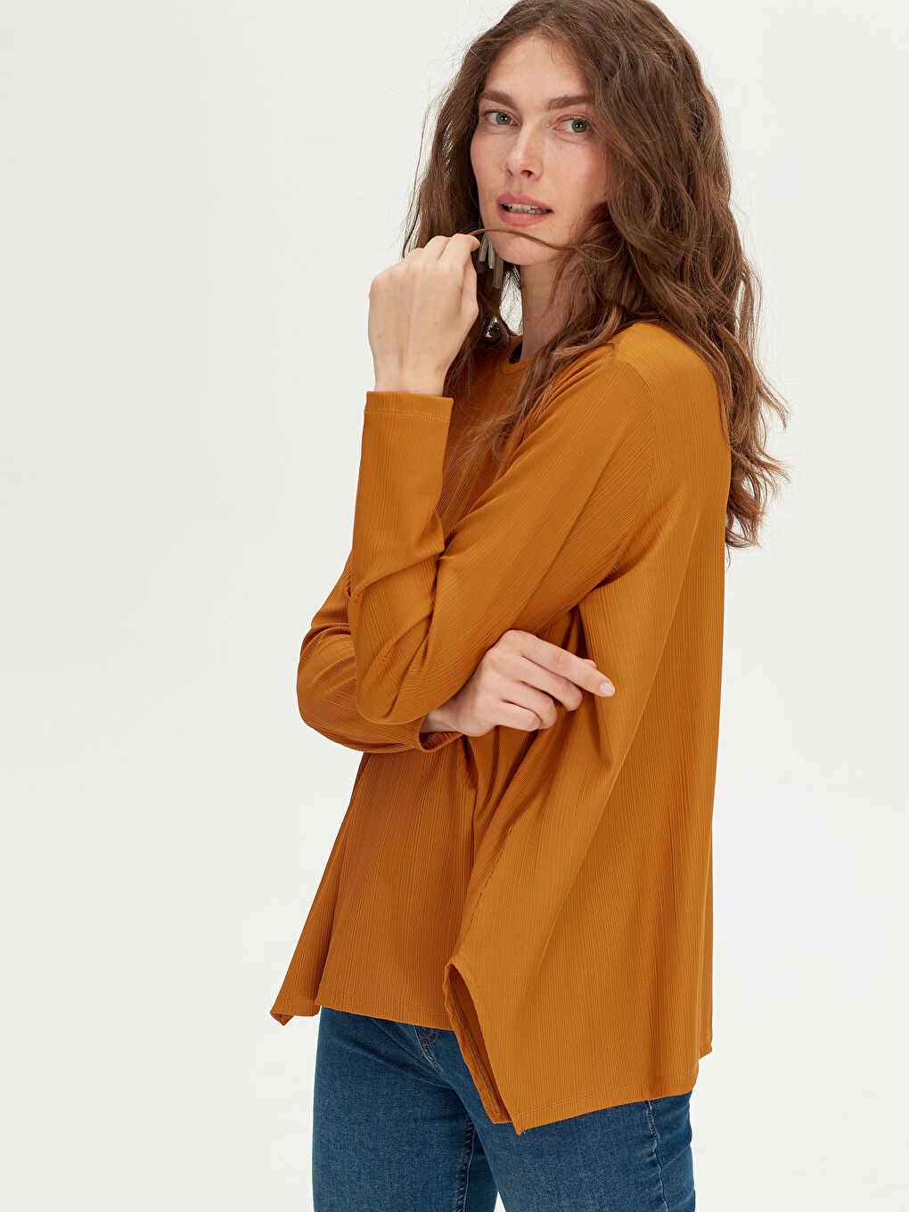 Sarı Bisiklet Yaka Standart Fit Uzun Kollu Penye Kadın Esnek Salaş Tişört-2