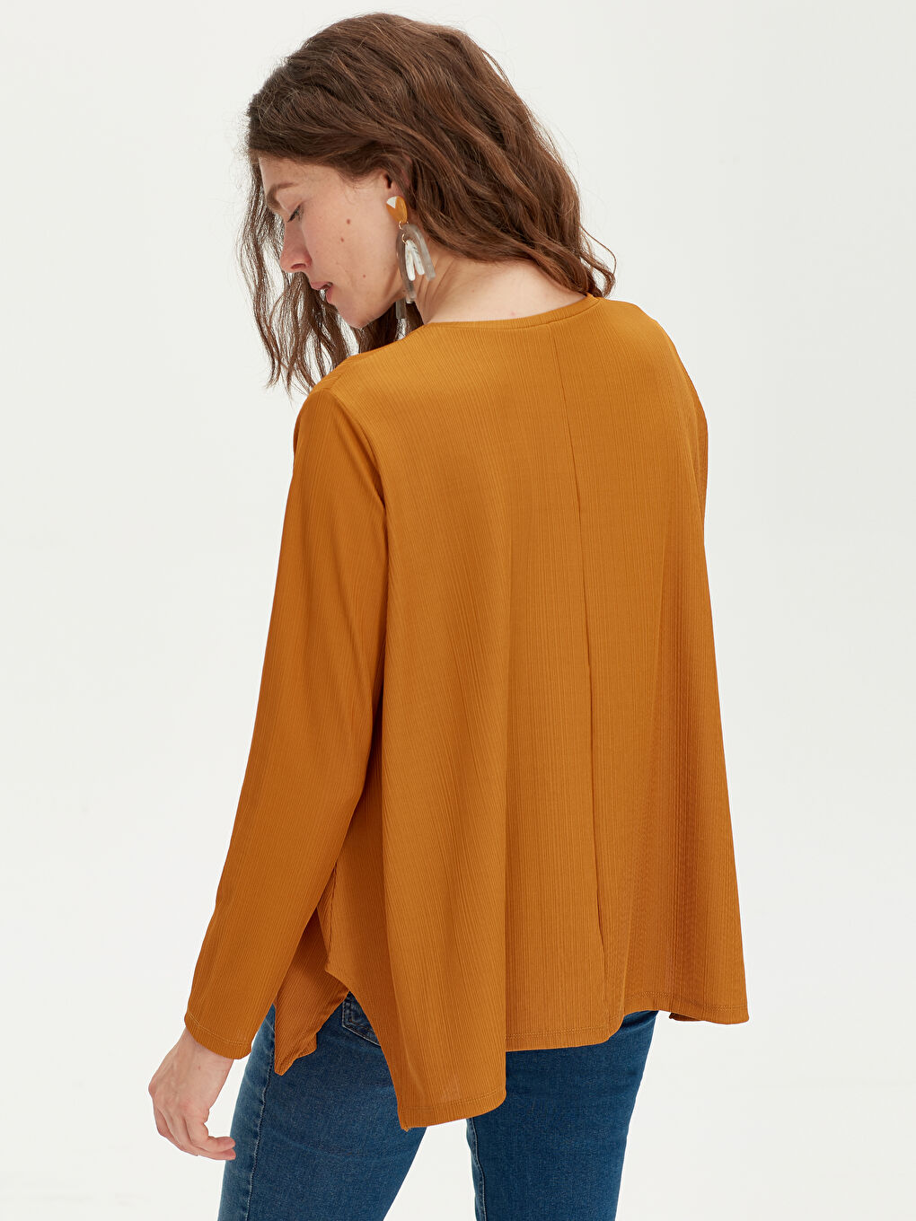 Sarı Bisiklet Yaka Standart Fit Uzun Kollu Penye Kadın Esnek Salaş Tişört-3