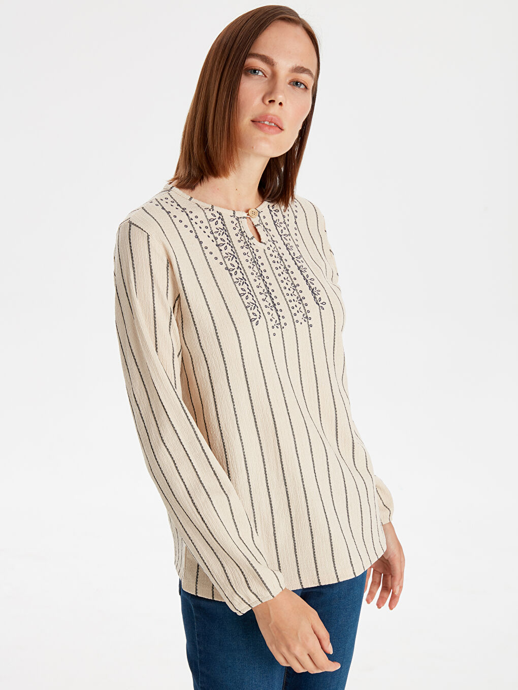 Siyah Uzun Kollu Kadın Tişört-1