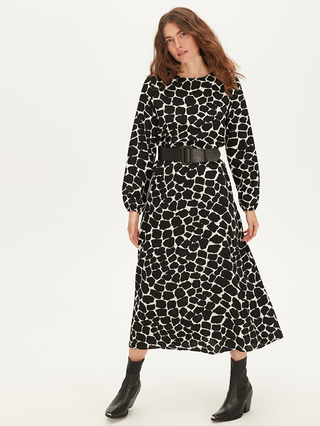 Robe en Crêpe à Manches Longues pour Femmes Ajustement Standard-1