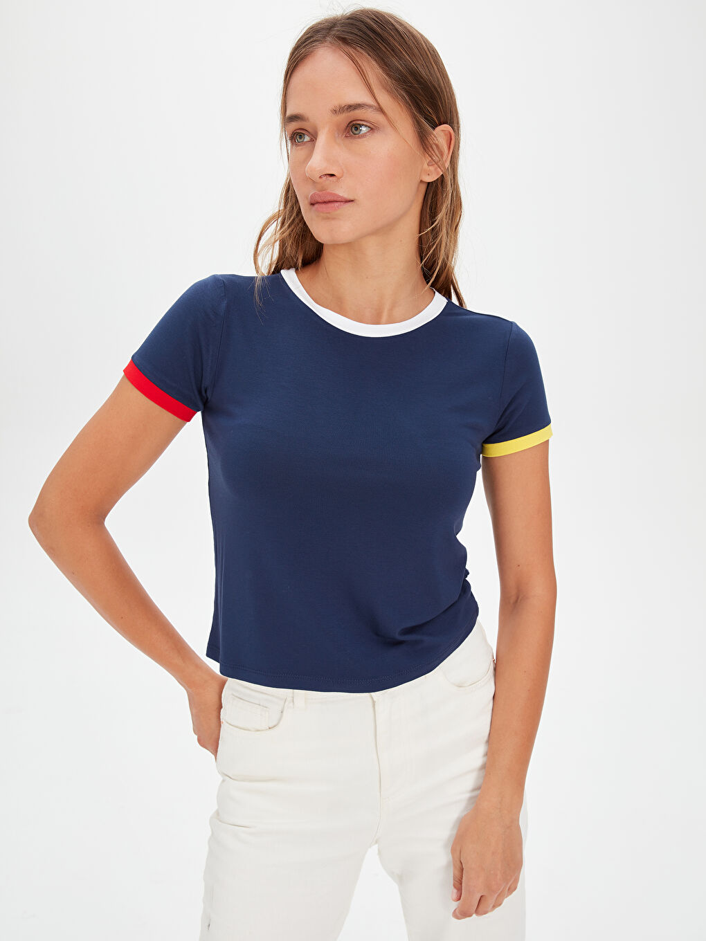 Lacivert Şerit Detaylı Kısa Kollu Kadın Tişört-1