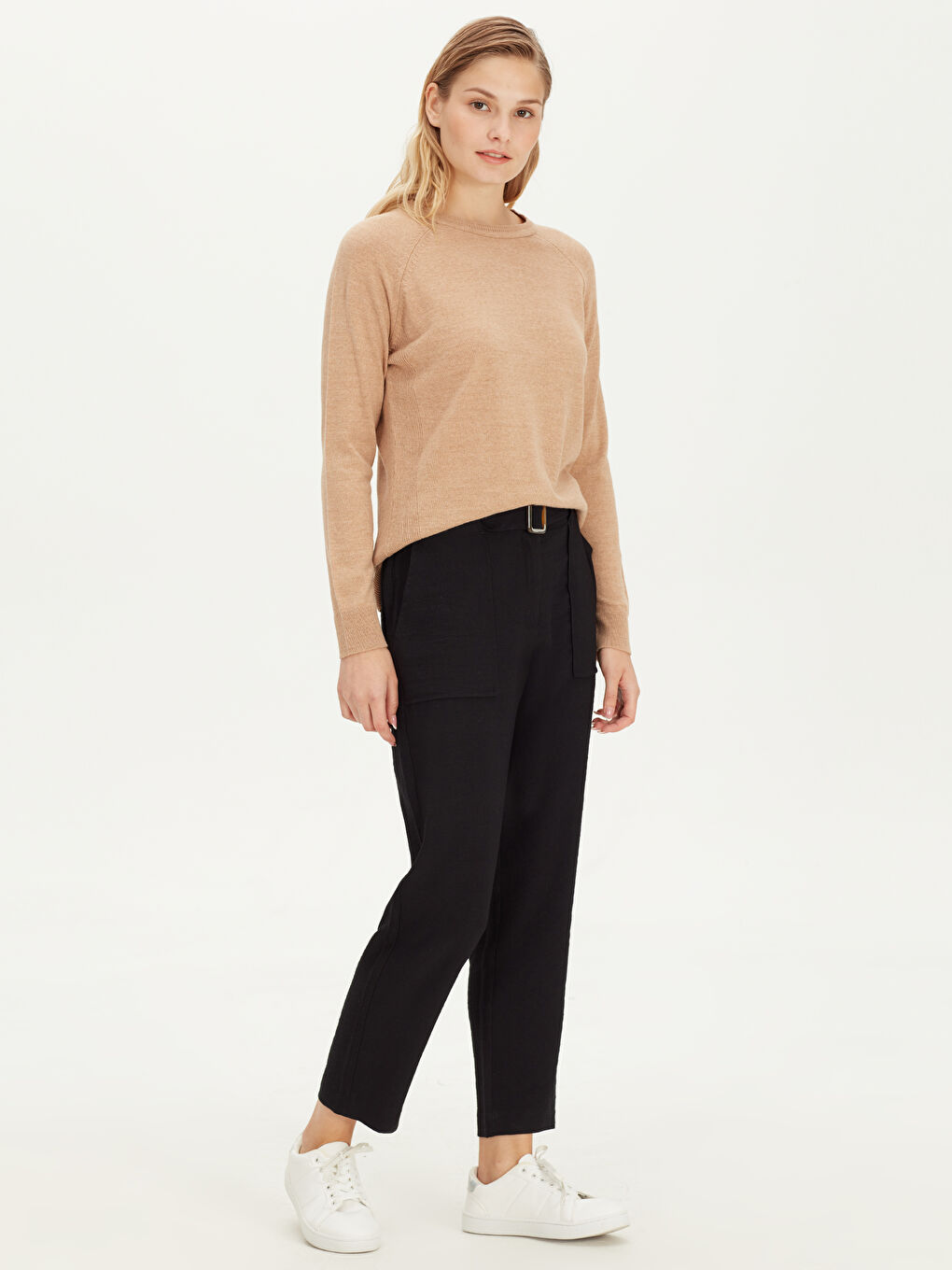 بنطلون Mom Fit للسيدات