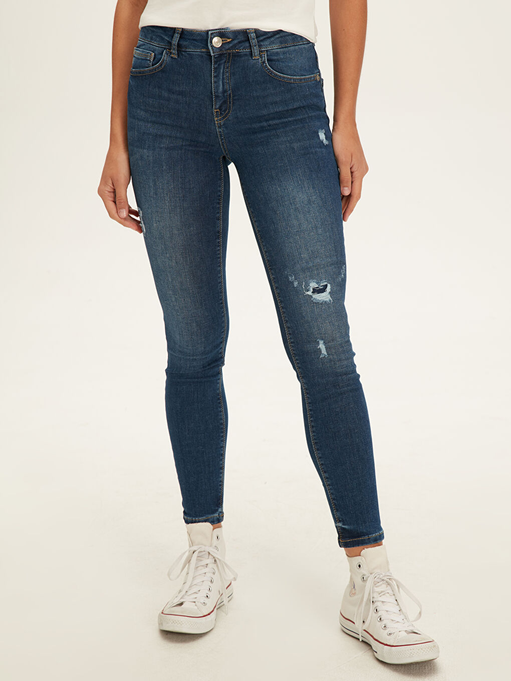 Женские узкие джинсы-1