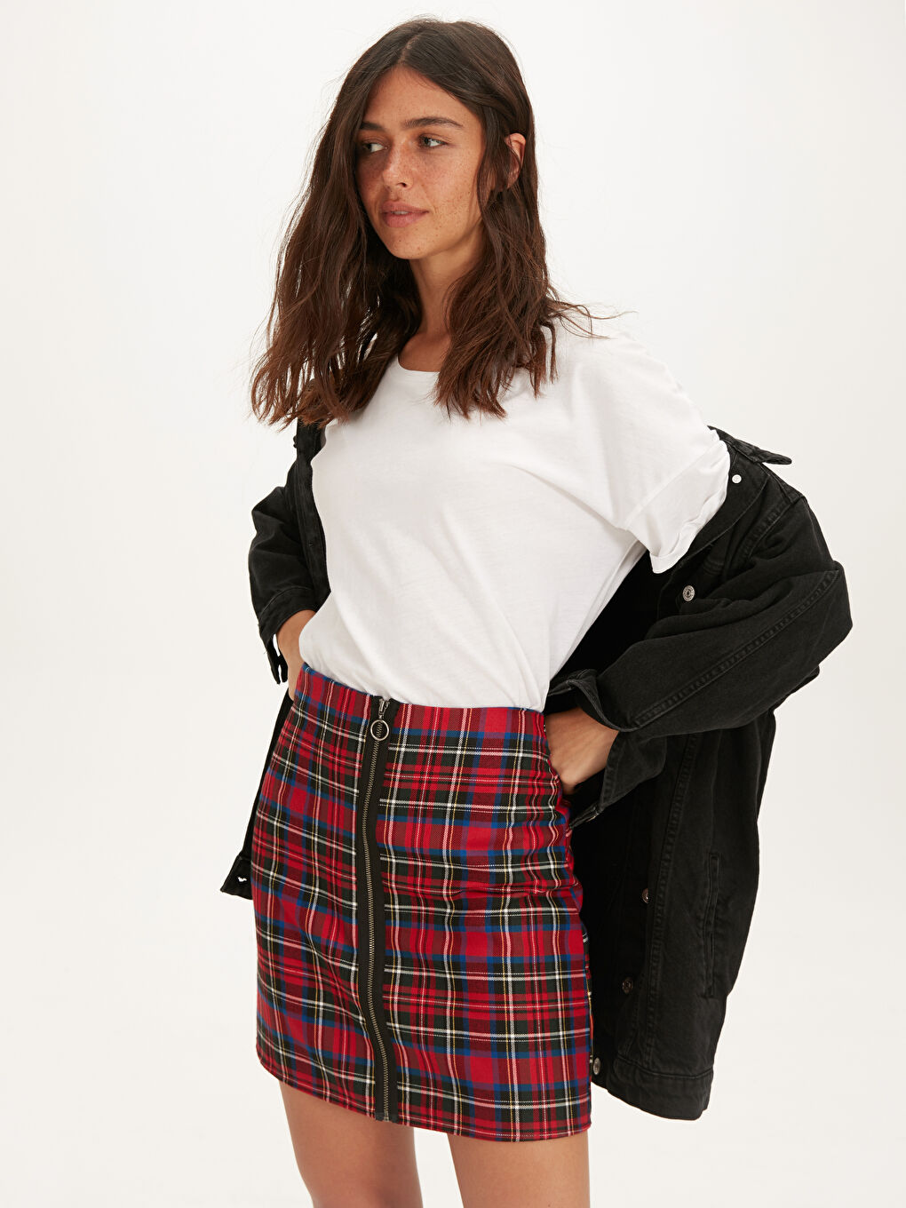 Детализированная клетчатая юбка на молнии для женщин-2