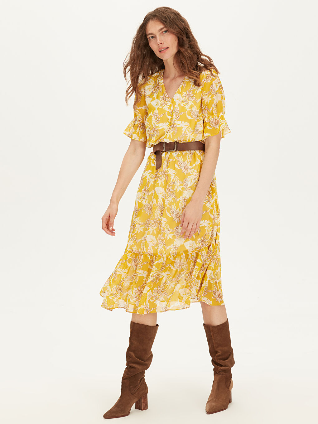 Sarı V Yaka Standart Fit Kısa Kollu Şifon Kadın Elbise-1