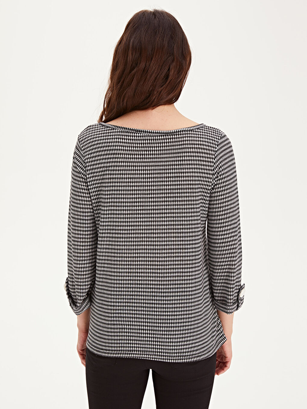 Siyah Jakarlı Tişört-2