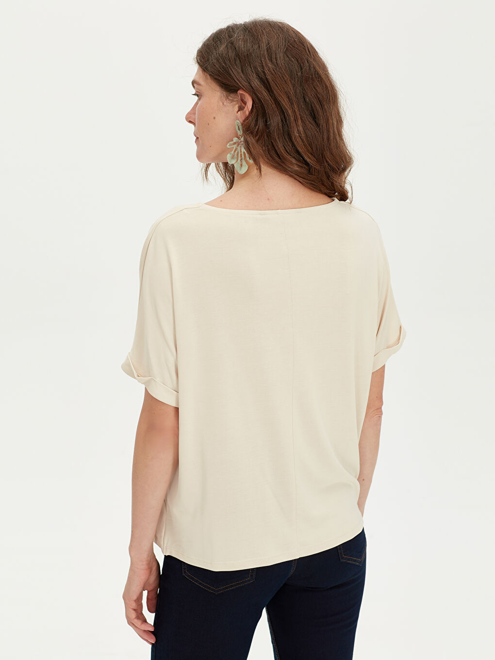 Bej Kruvaze Kısa Kollu Kadın Tişört-3