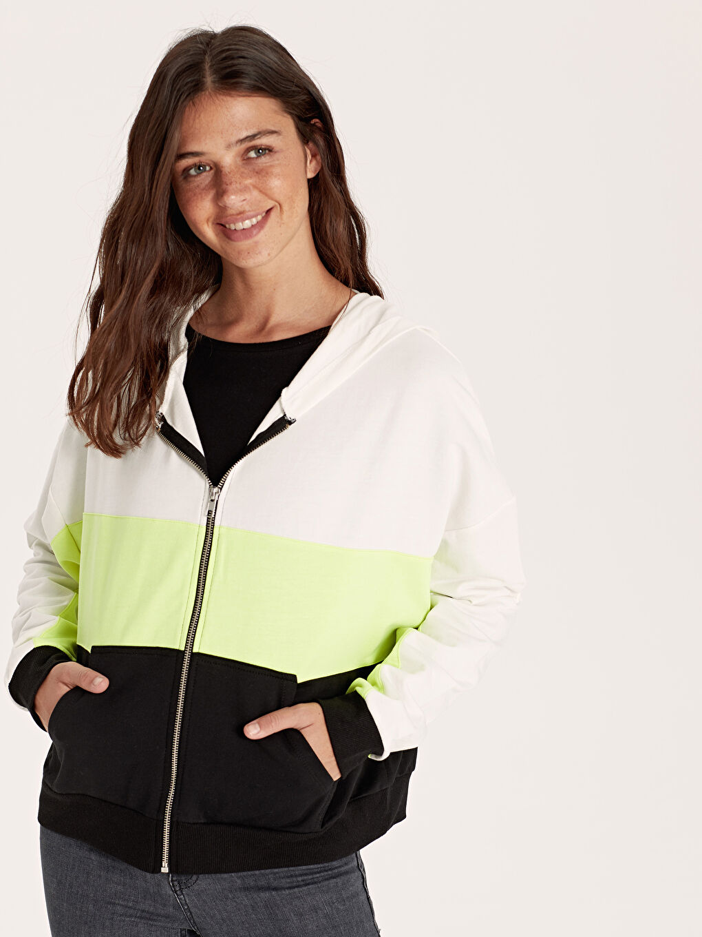 Ekru Fermuarlı Sweatshirt-1