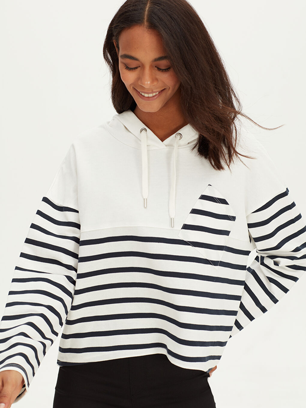 Gri Çizgili Kapüşonlu Uzun Kollu Kadın Sweatshirt-1