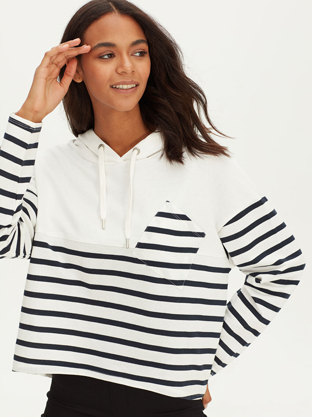 Gri Çizgili Kapüşonlu Uzun Kollu Kadın Sweatshirt-2