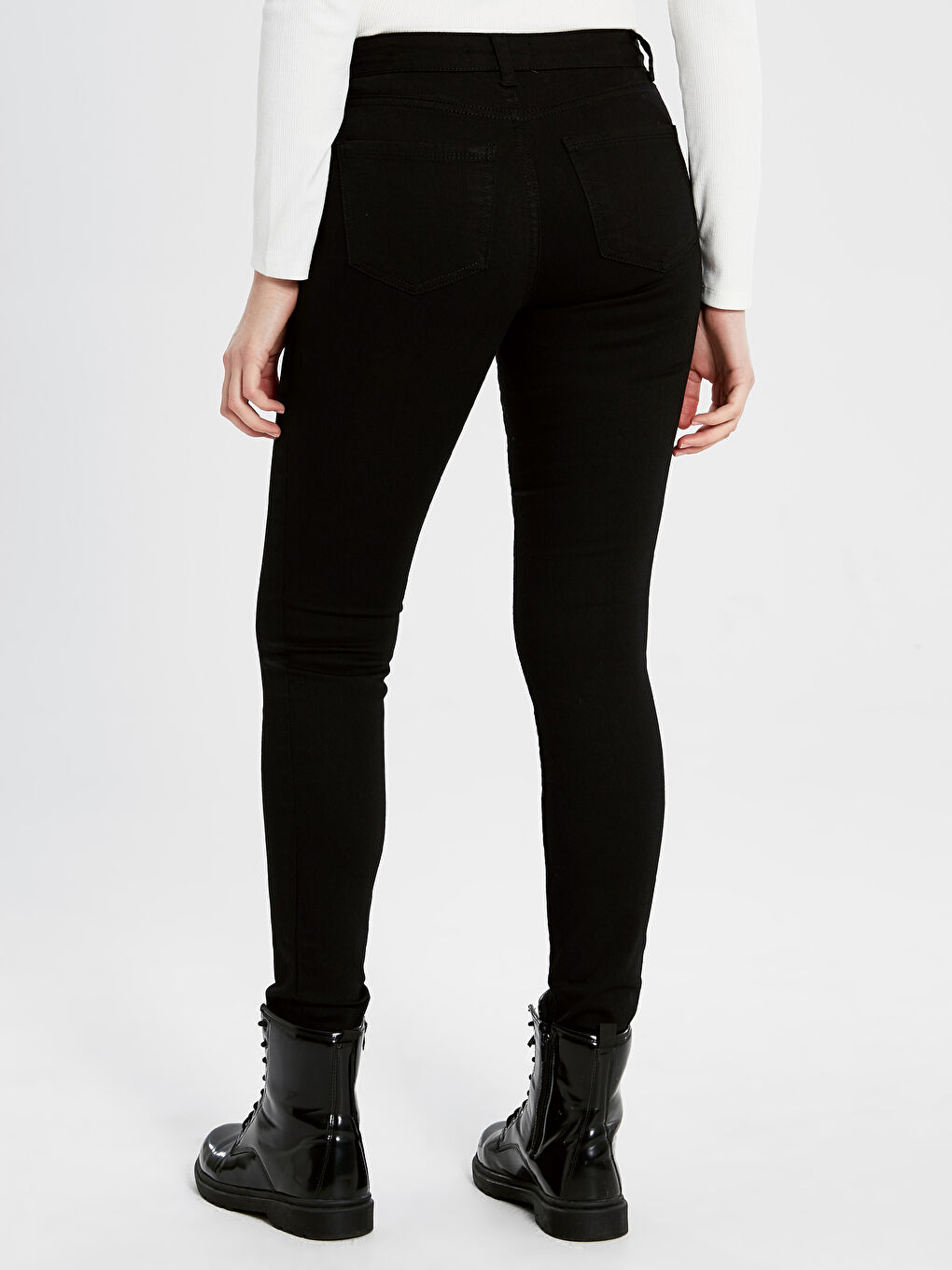 Woman BLACK Jeans-2