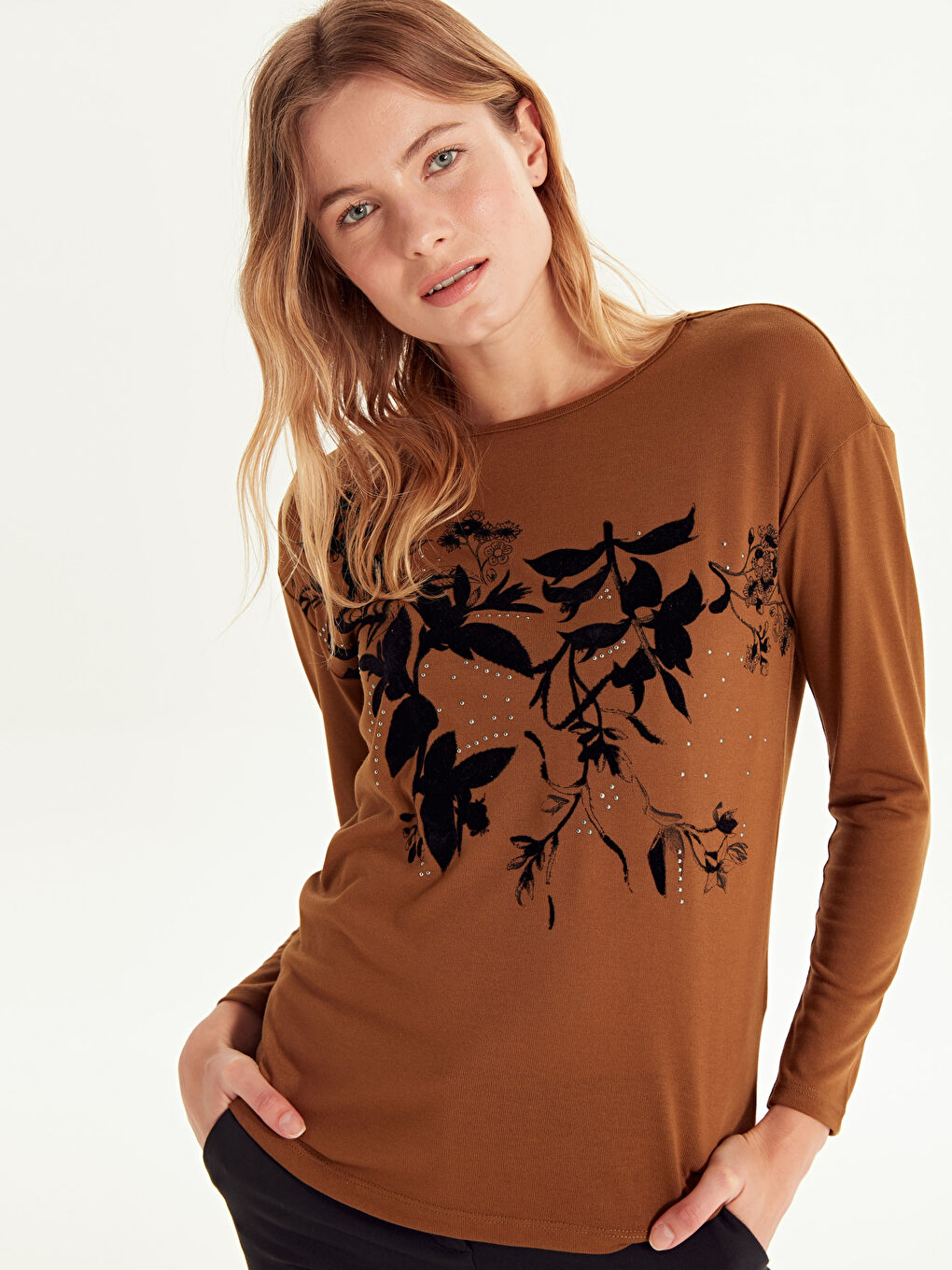 Sarı Baskılı Uzun Kollu Kadın Tişört-1