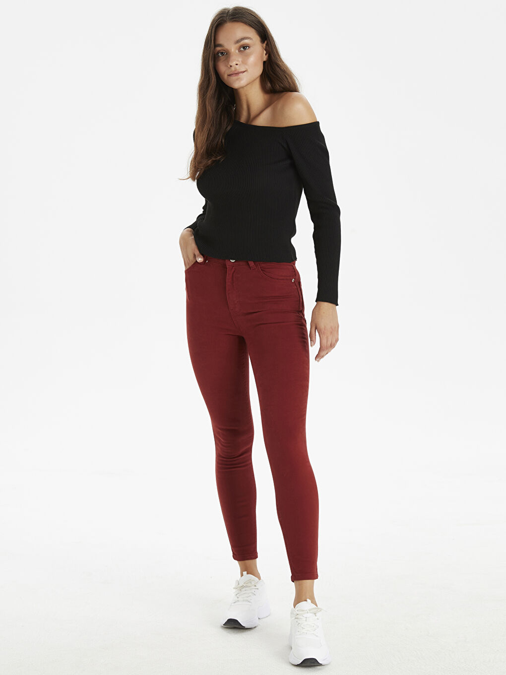 LCW Jeans جینزی ژنانە جۆری سوپەر باریک فیت جوپیته‌ر -9WK674Z8-EUM