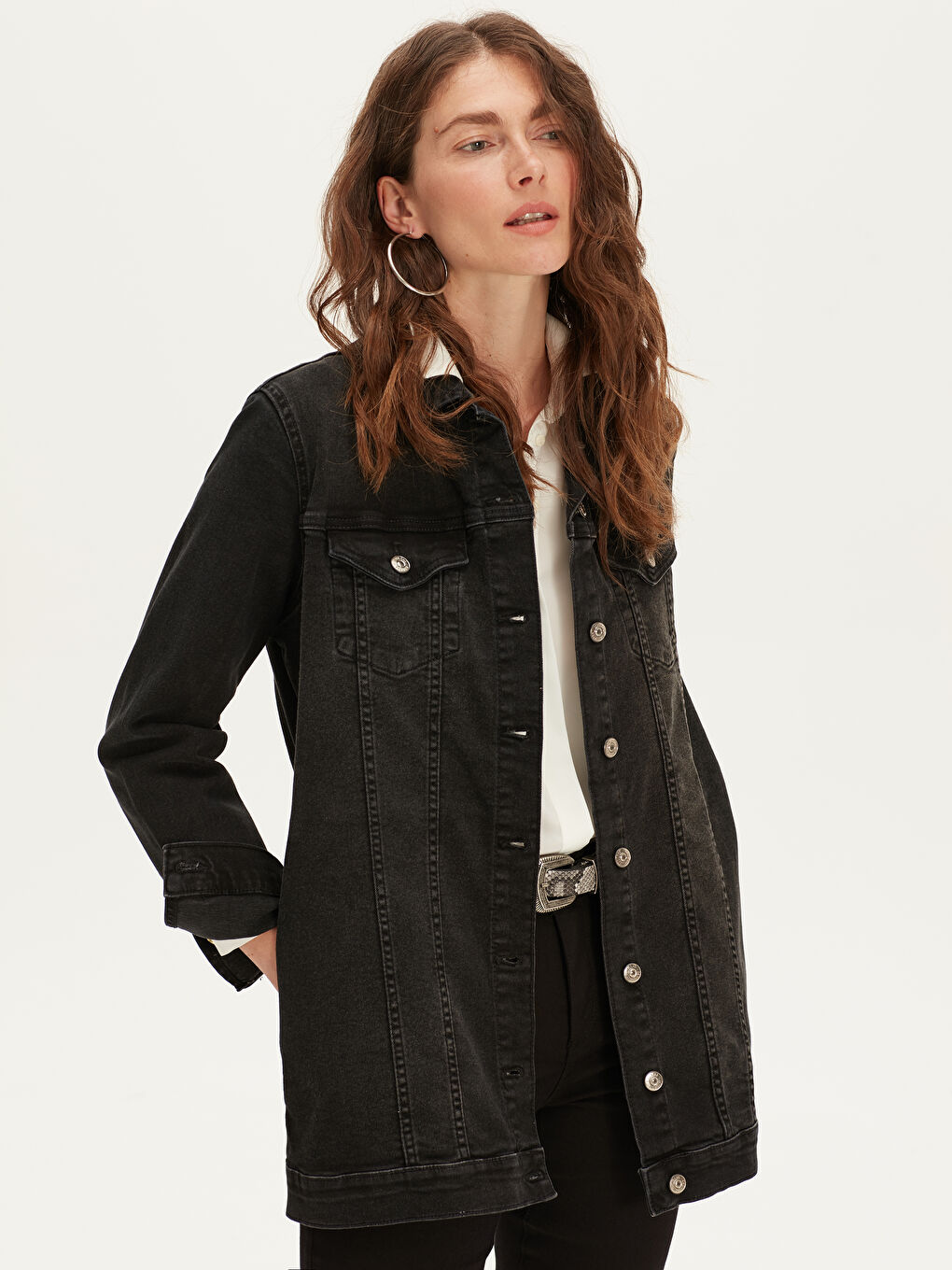 Siyah Rahat Kalıp Kadın Jean Ceket